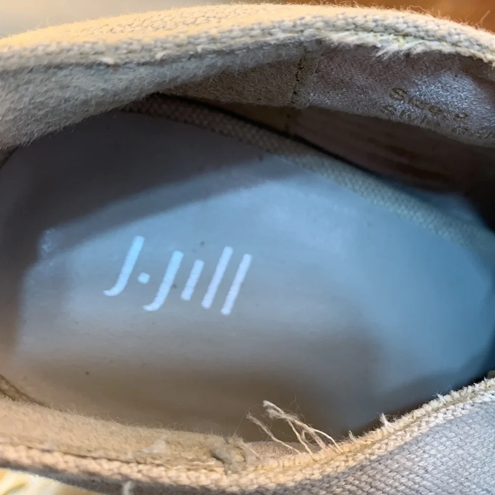 J Jill almost NEW leather/canvas espadrilles